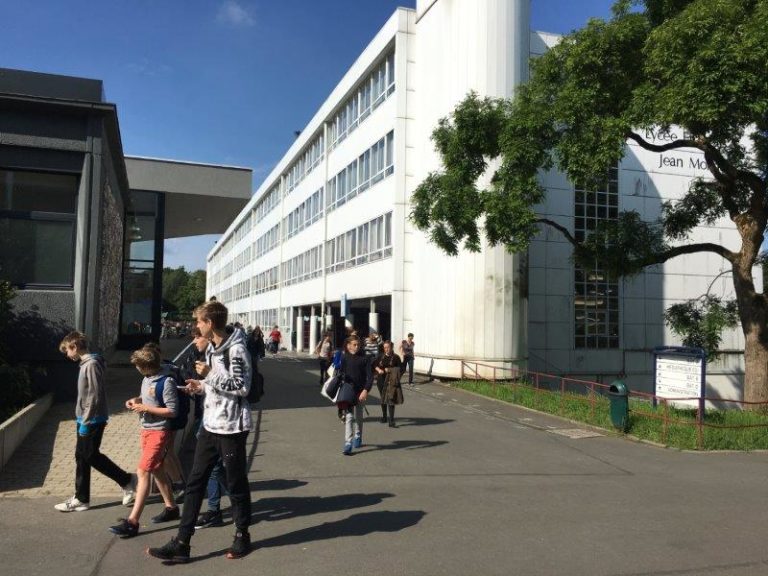 Lycee Français Jean Bruxelles exterieur International